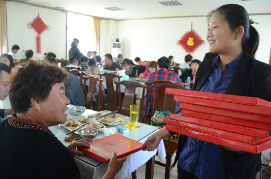 1604385338234321oskC.jpg 20141008101136713671.jpg